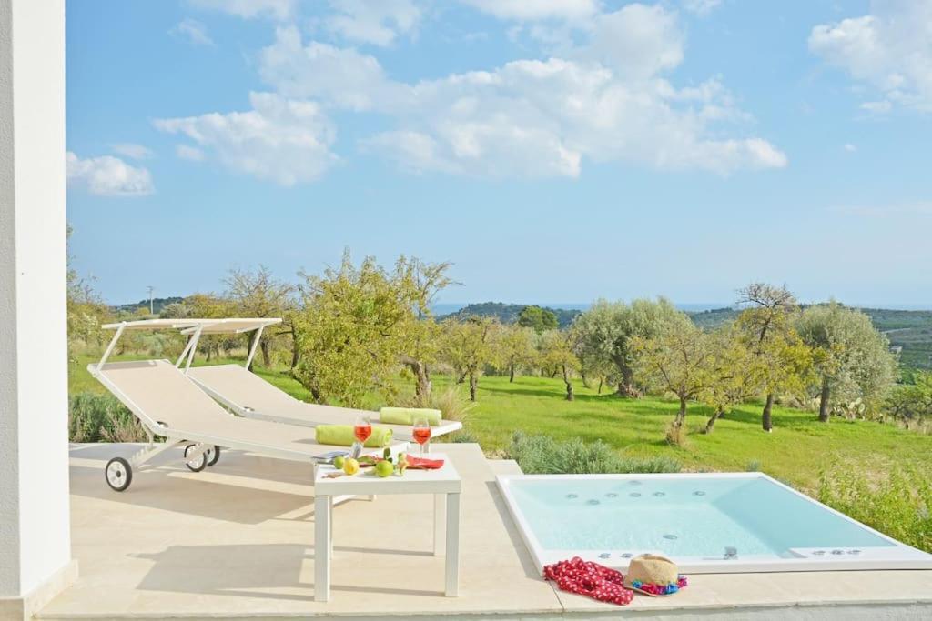 Villa Pettegola Tenuta Il Cavaliere Di Italia Noto- Vista Mare Mini Piscina Idromassaggio Εξωτερικό φωτογραφία